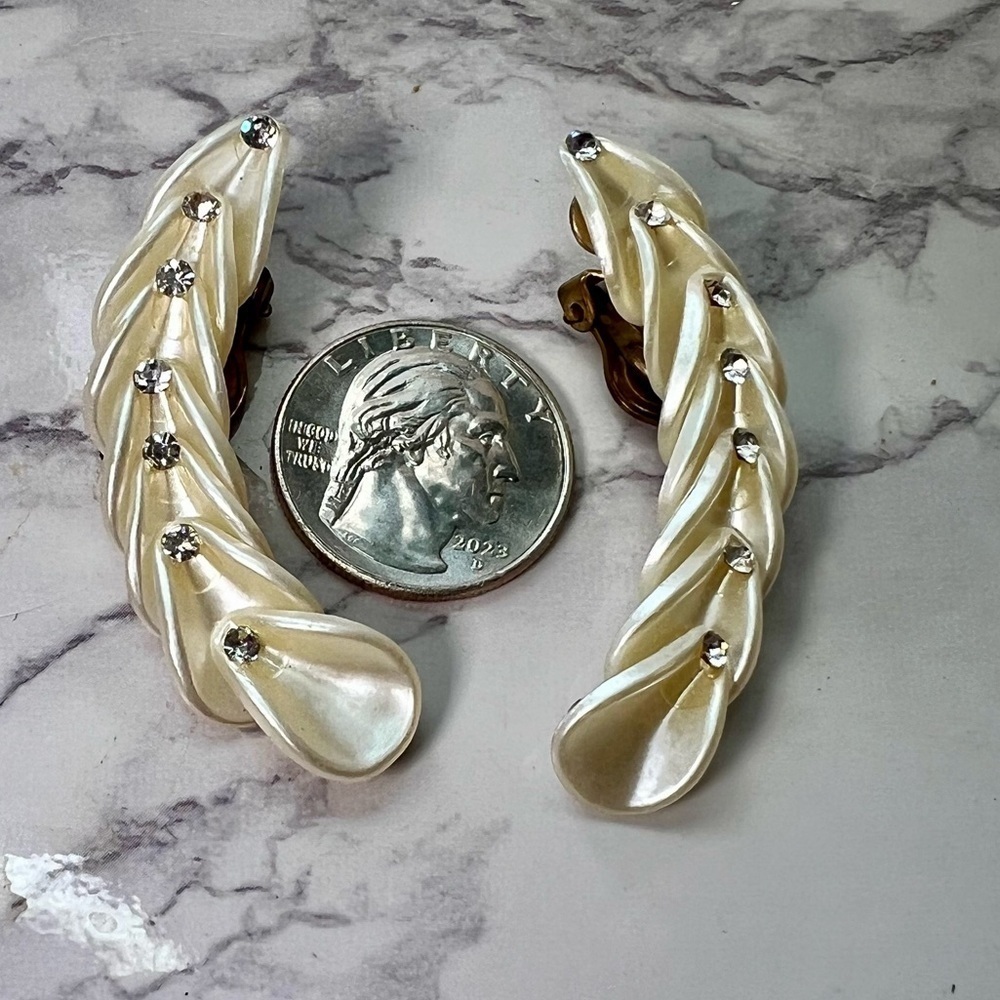 Vintage Ivory Clip In Ear Crawler Earrings with Rhinestones Glam Retro - Picture 4 of 6